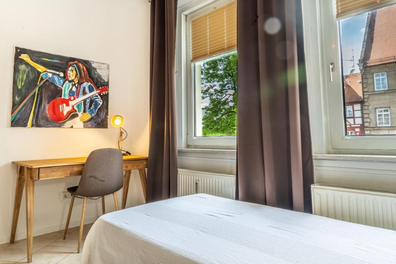 Apartamento Am Spittlerturm Núremberg Exterior foto